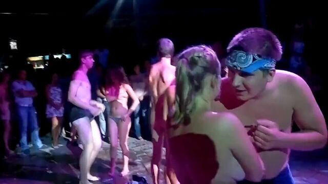 Секс оргия в ночном клубе Коблево - лучшее качество