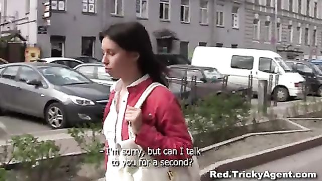 Снял русскую девушку для секса прямо на улице