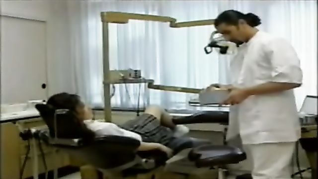 Порно видео от молодых стоматологов