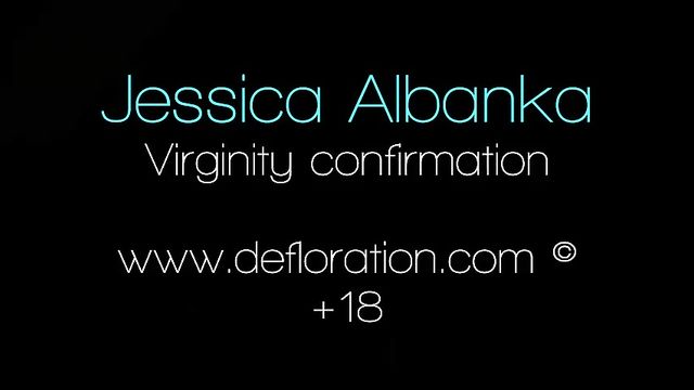 Jessica Albanka подтвердила наличие девственности