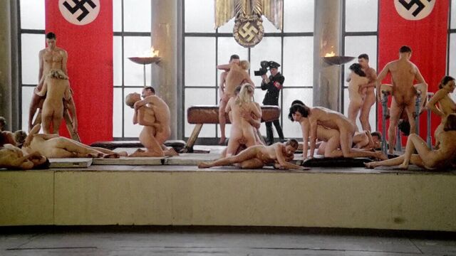 Тинто Брасс: Салон Китти — классика эротического кино