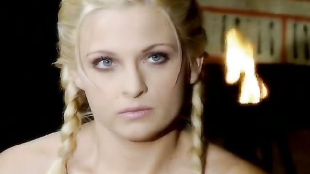 Клеопатра 2 — полнометражный порно фильм с русским переводом