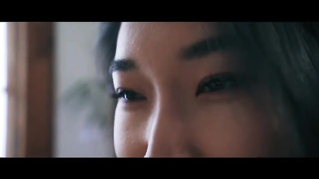 Сексуальная молодая азиатская геймерша обожает анал!